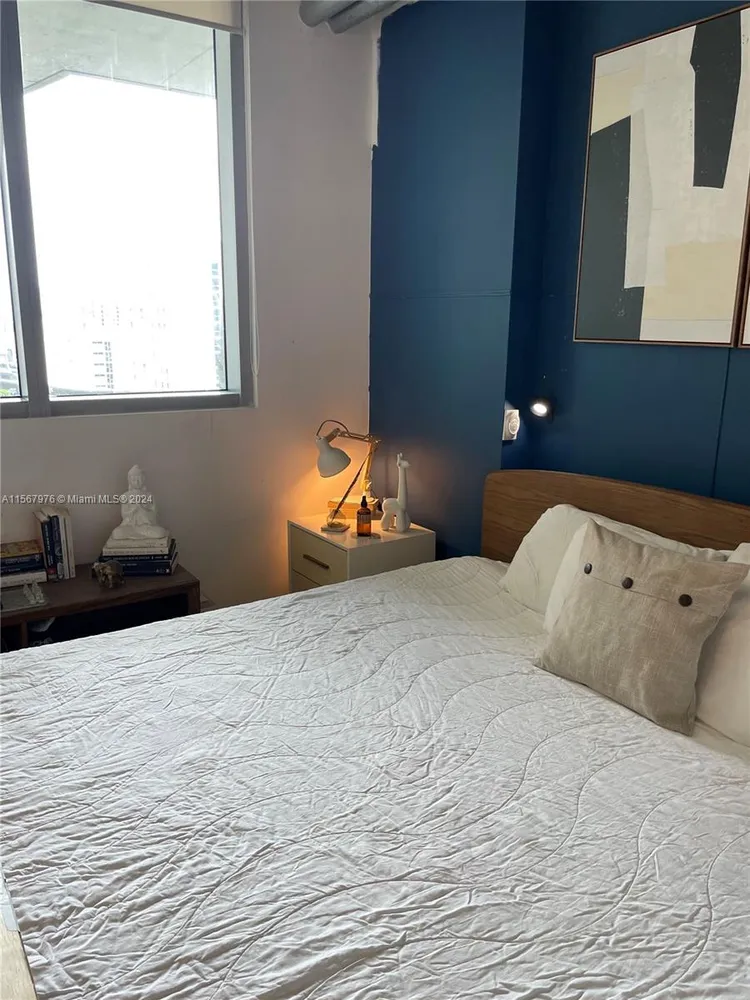 Neo Vertika #2027 image #13