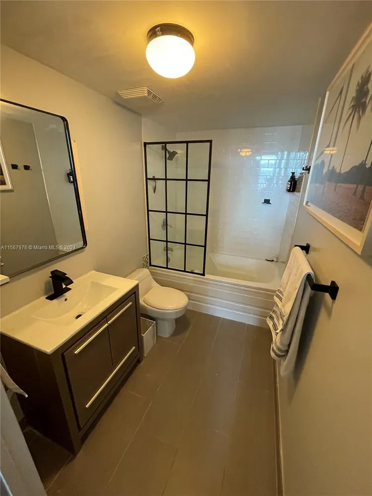 Neo Vertika #2027 image #23