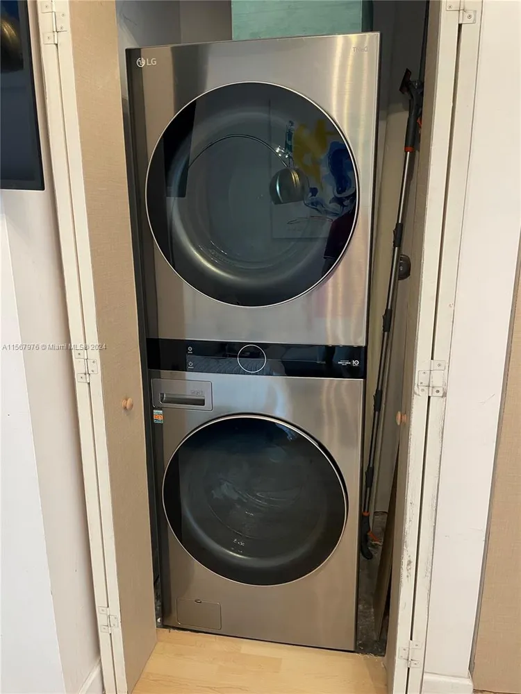 Neo Vertika #2027 image #25