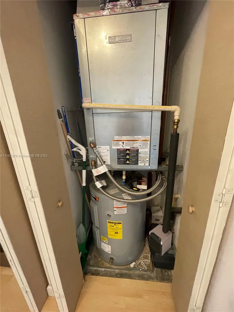 Neo Vertika #2027 image #26