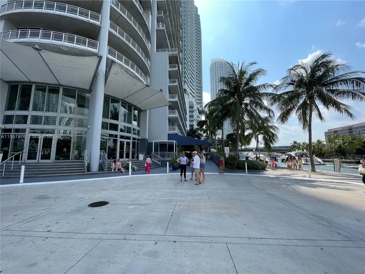 Neo Vertika #2027 image #28