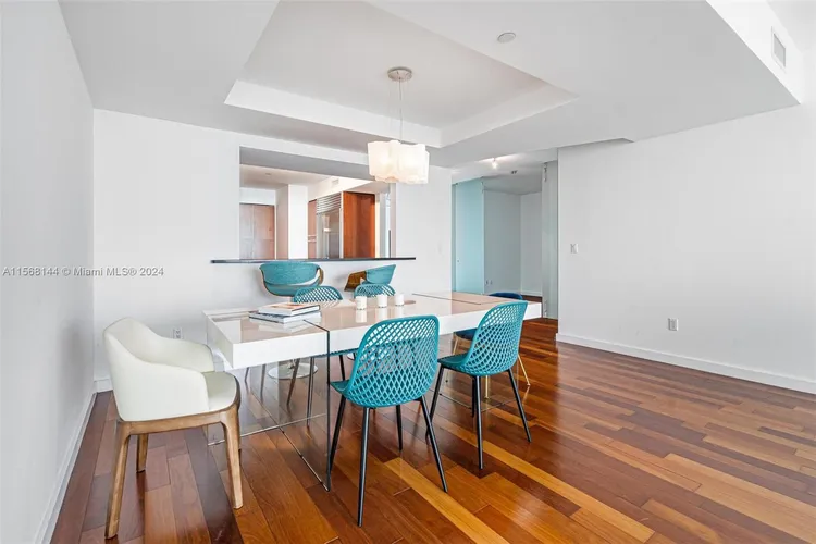 Jade Brickell #2503 image #9