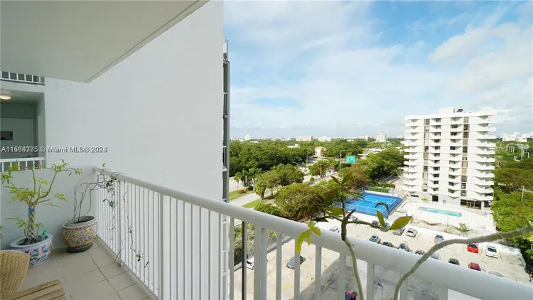 Brickell Biscayne #11F image #13