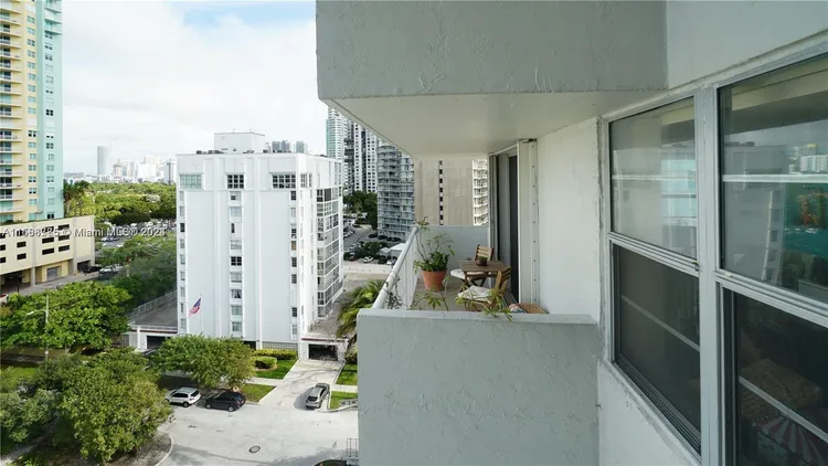 Brickell Biscayne #11F image #15