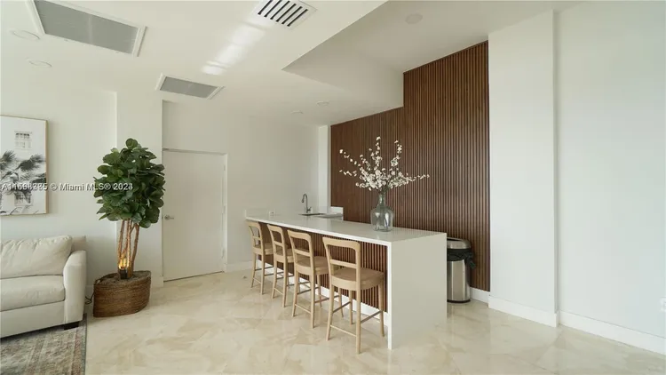 Brickell Biscayne #11F image #22