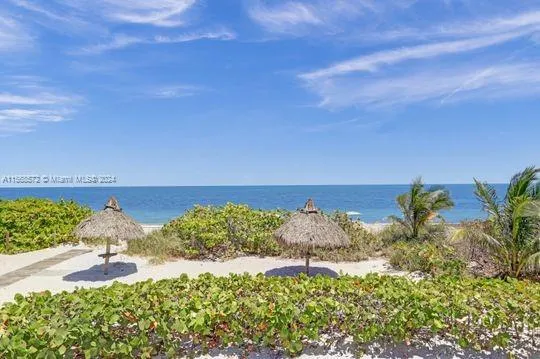 Towers of Key Biscayne #F906 image #23