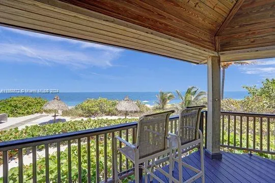 Towers of Key Biscayne #F906 image #24