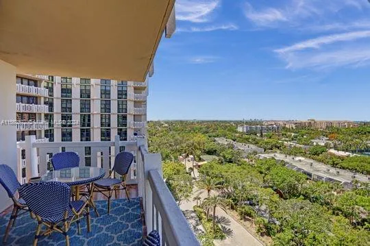 Towers of Key Biscayne #F906 image #28