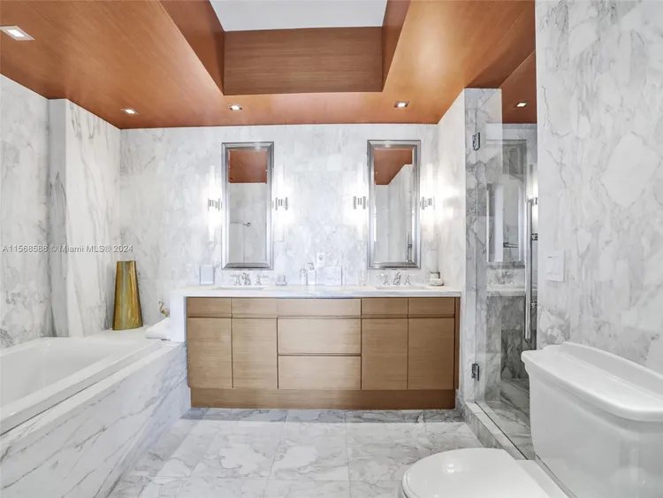 Murano at Portofino #705 image #8