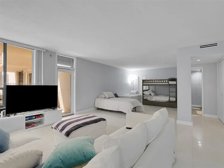 The Plaza of Bal Harbour #1409 image #7