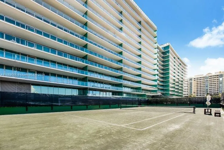 Oceana Key Biscayne #1001S image #39