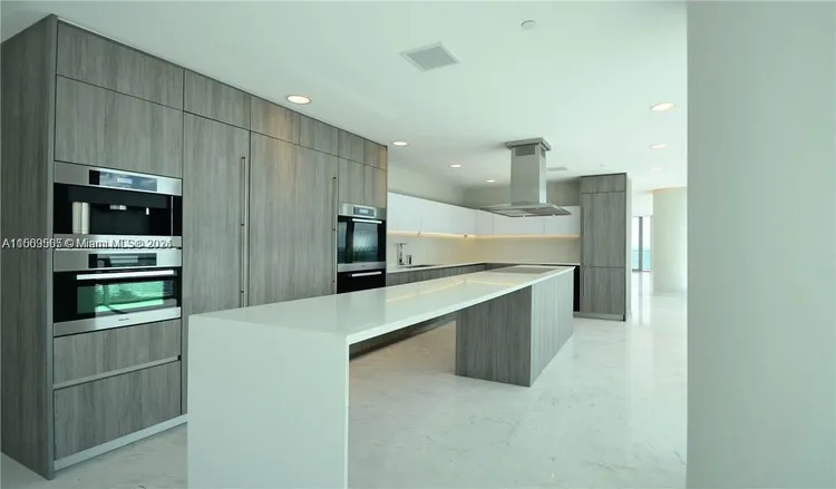 Oceana Key Biscayne #1001S image #6