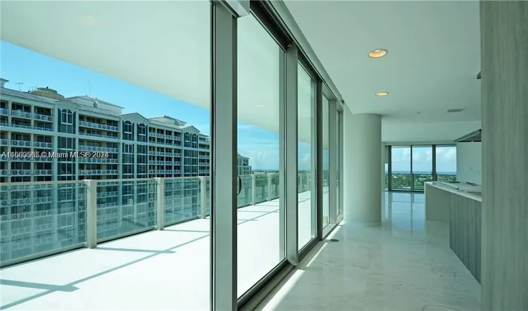 Oceana Key Biscayne #1001S image #8