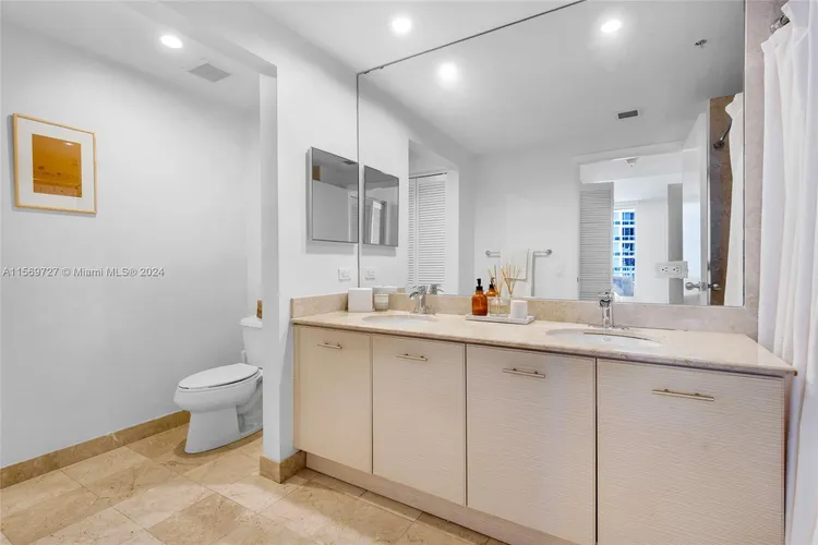 Courts Condo Brickell Key #1410 image #21