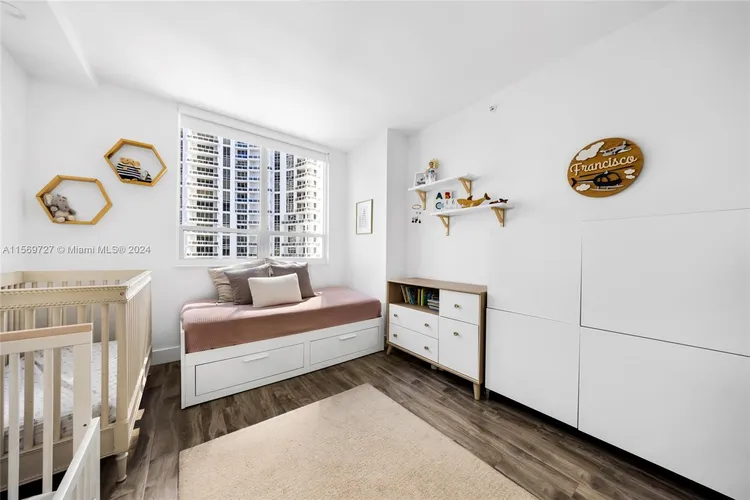 Courts Condo Brickell Key #1410 image #23