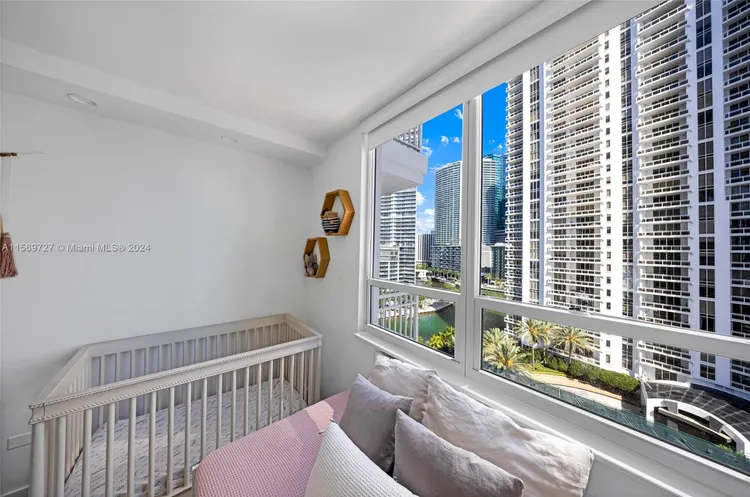 Courts Condo Brickell Key #1410 image #24