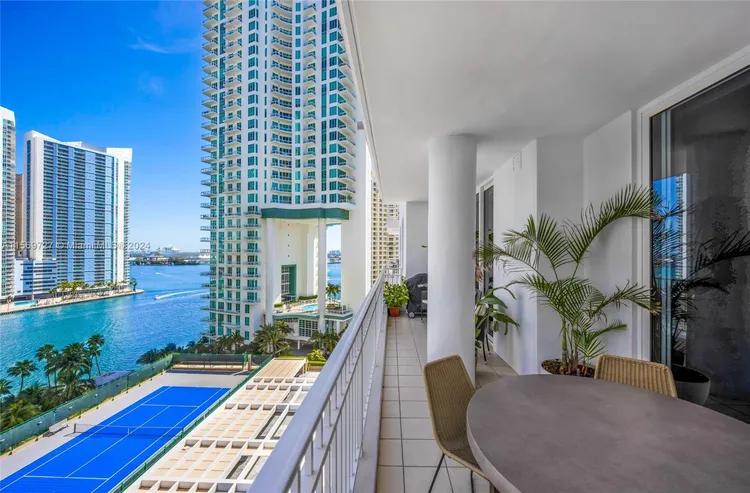 Courts Condo Brickell Key #1410 image #27