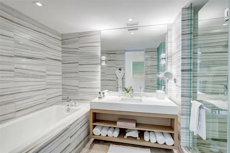 W South Beach #1429 image #25