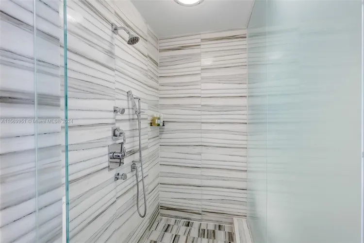 W South Beach #1429 image #26