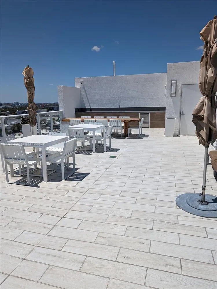 Baltus House #805 image #20