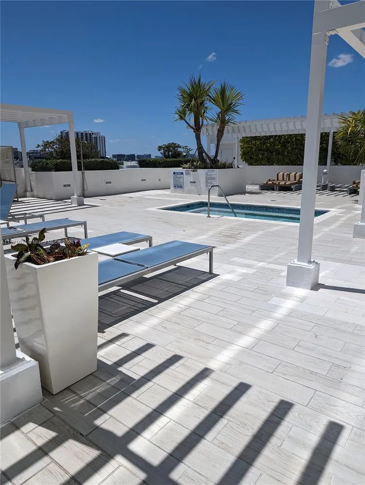 Baltus House #805 image #22