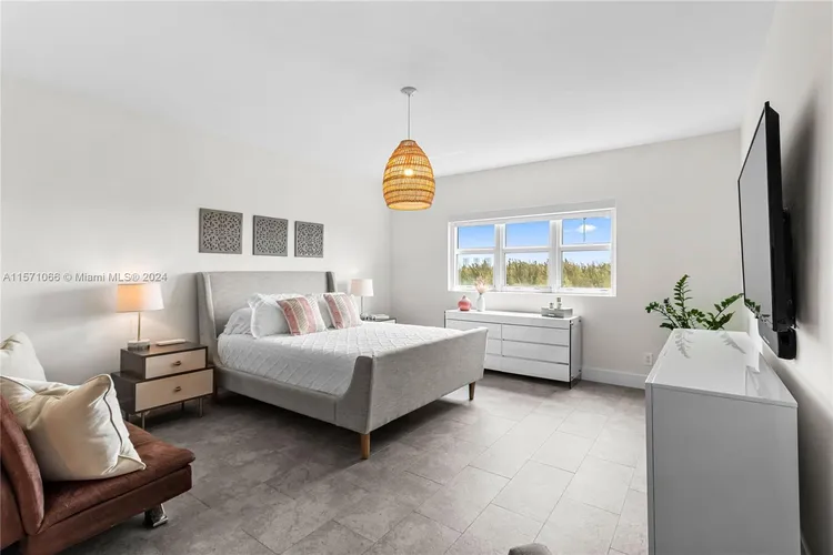 One Fifty One At Biscayne #706 image #10