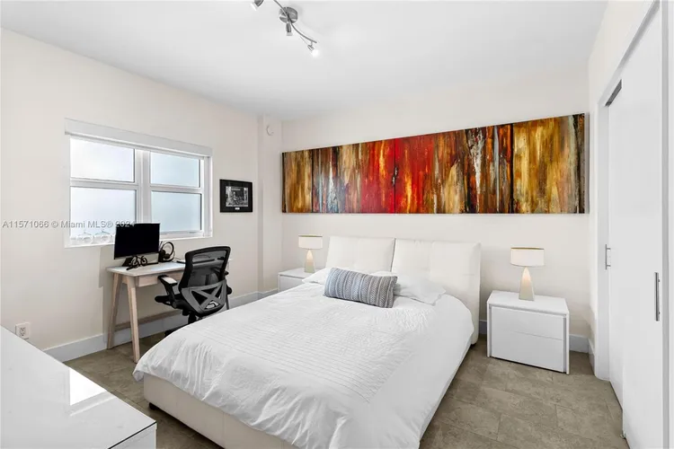 One Fifty One At Biscayne #706 image #21