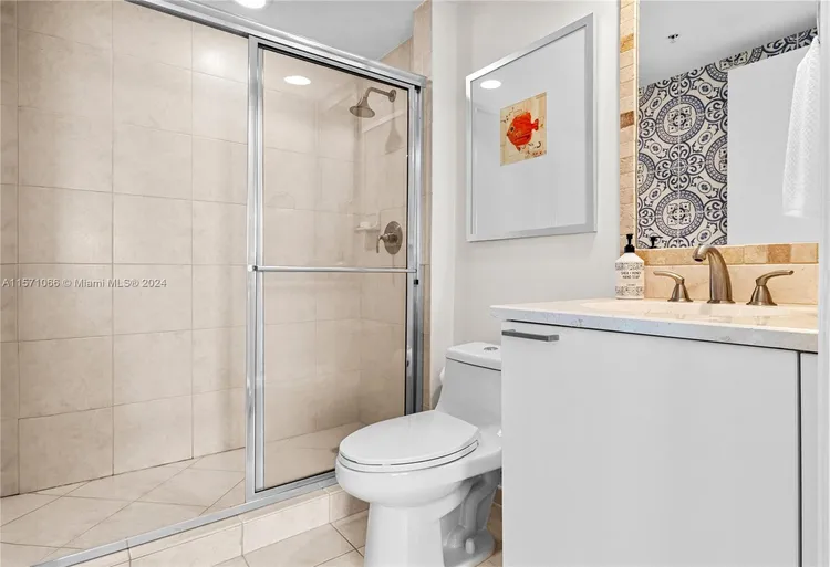 One Fifty One At Biscayne #706 image #24