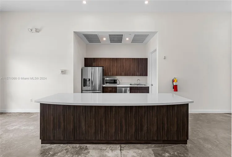 One Fifty One At Biscayne #706 image #39