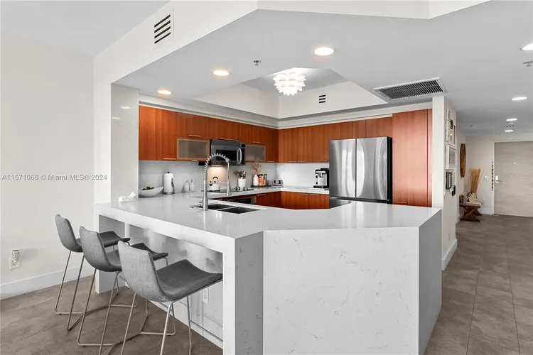 One Fifty One At Biscayne #706 image #7