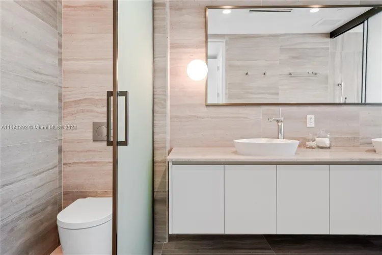 57 Ocean #704 image #19