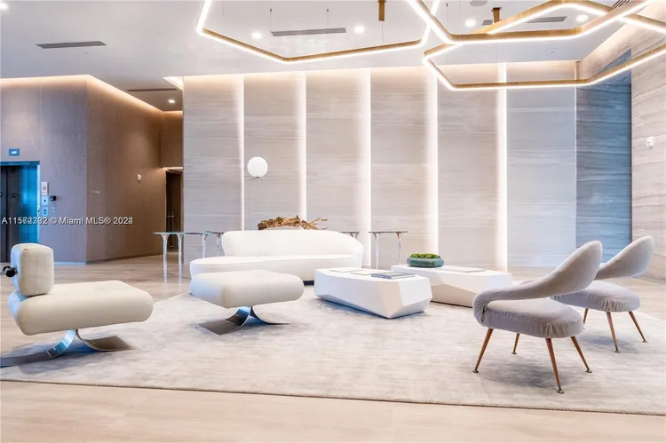 57 Ocean #704 image #26