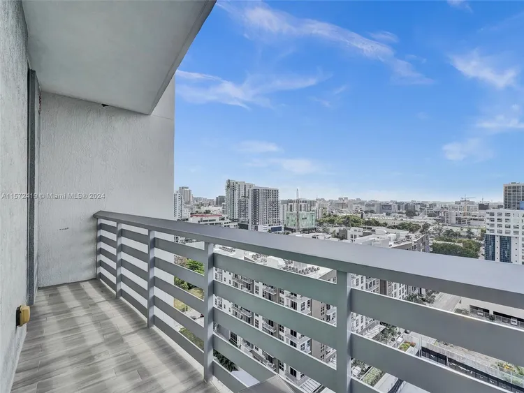 Icon Bay #1701 image #40