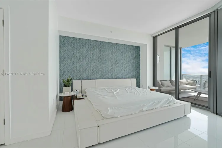 Paramount Miami Worldcenter #3604 image #17