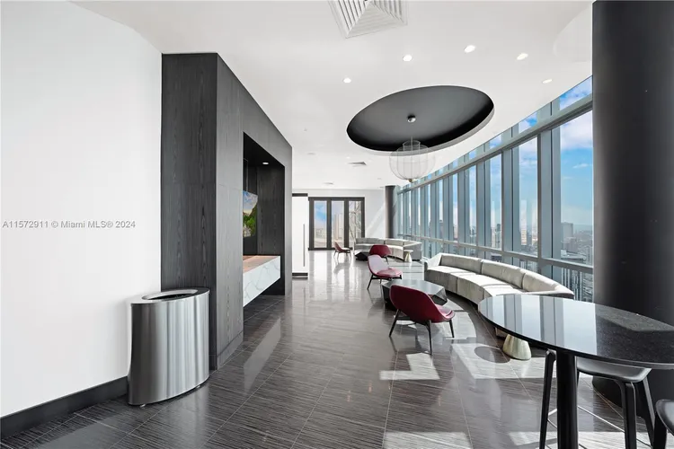 Paramount Miami Worldcenter #3604 image #37