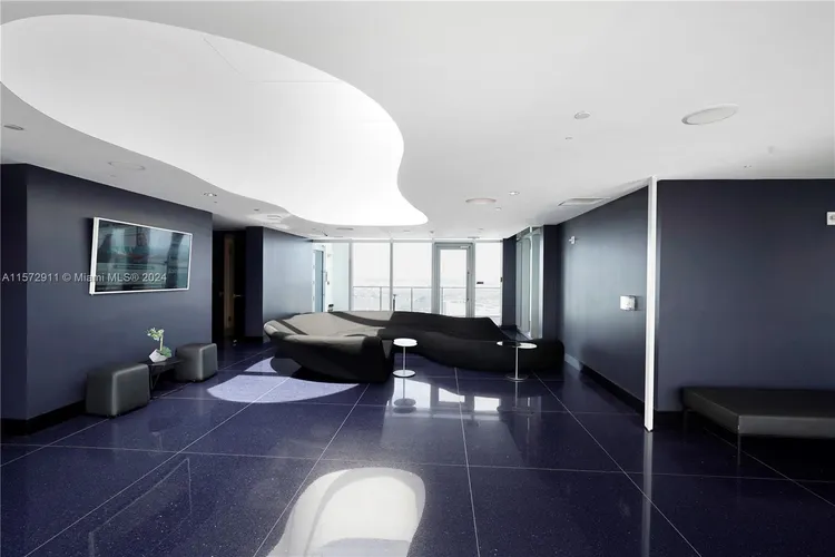 Paramount Miami Worldcenter #3604 image #38