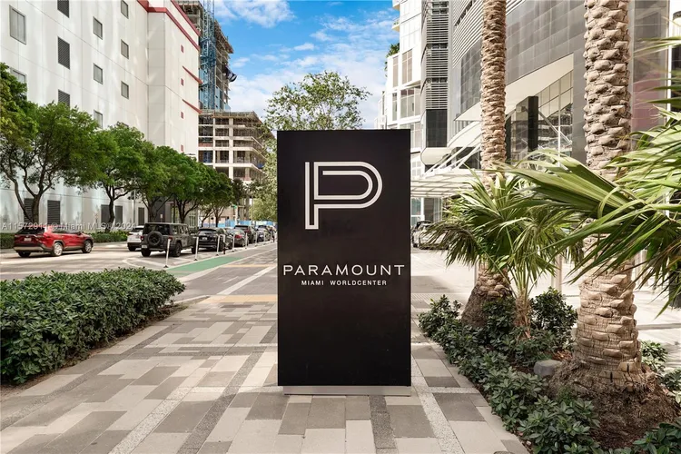 Paramount Miami Worldcenter #3604 image #49