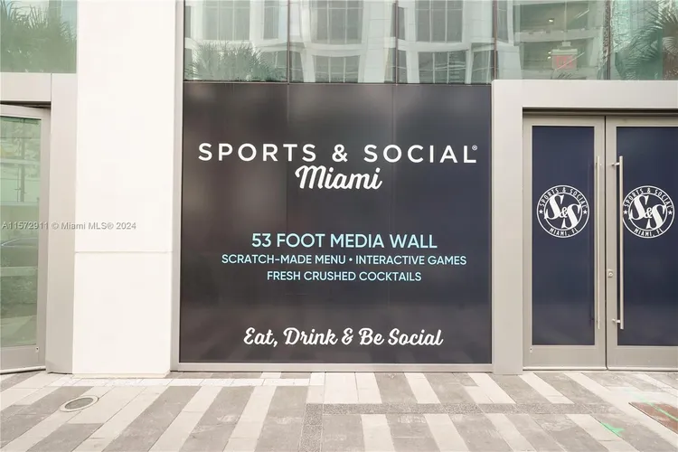 Paramount Miami Worldcenter #3604 image #55