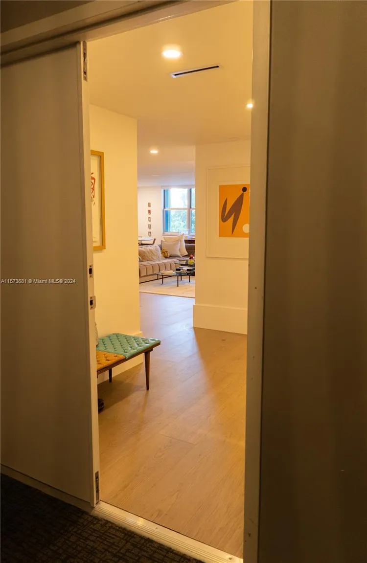 Ten Thousand Plaza #325 image #18