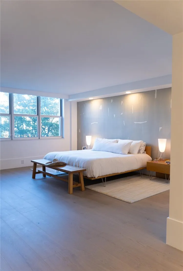 Ten Thousand Plaza #325 image #30