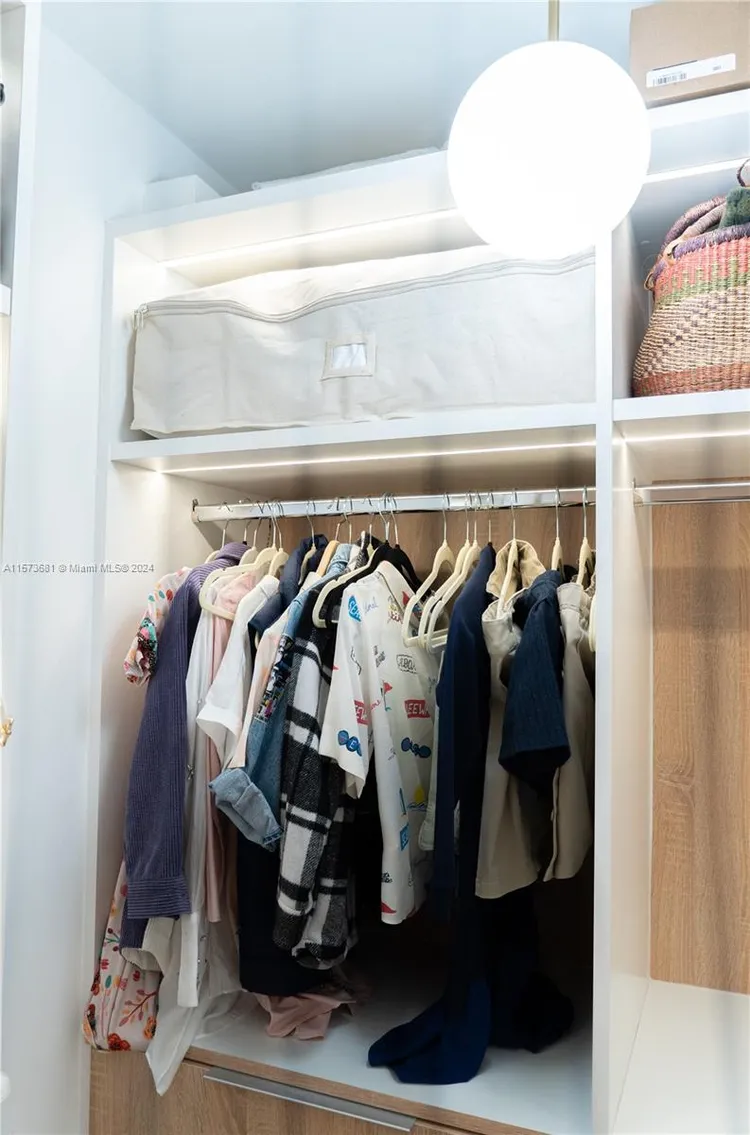 Ten Thousand Plaza #325 image #43