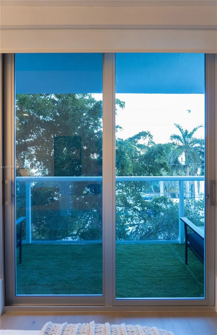 Ten Thousand Plaza #325 image #51