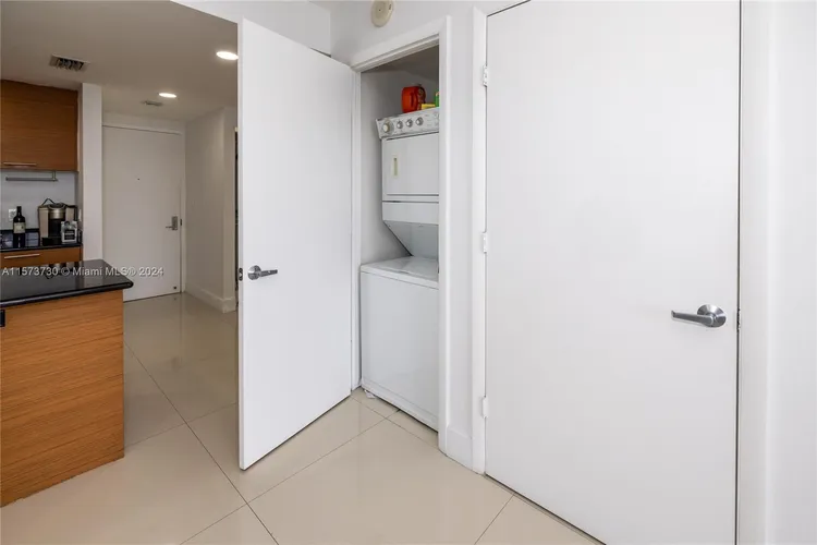 50 Biscayne #5405 image #16