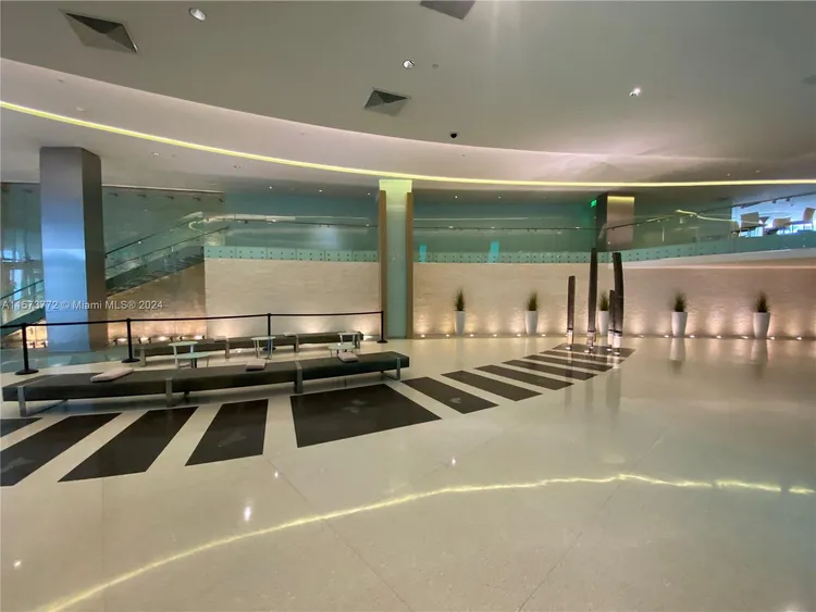 Mint #3801 image #24