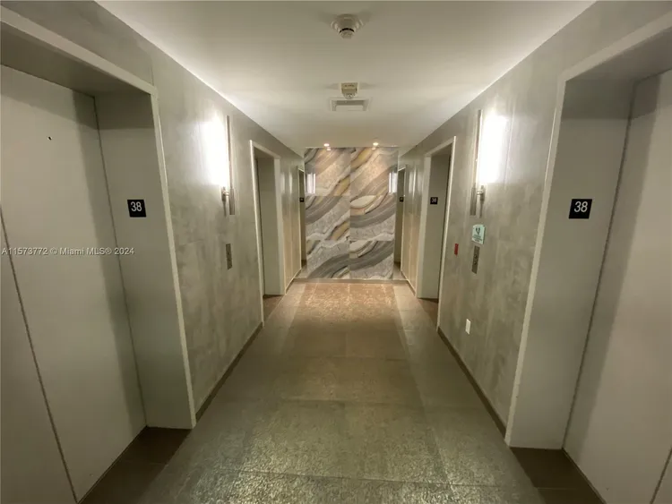 Mint #3801 image #27