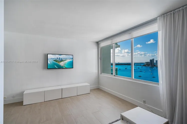 Mirador South #1522 image #11