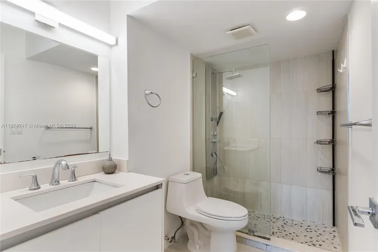 Marbella Tower #606 image #15