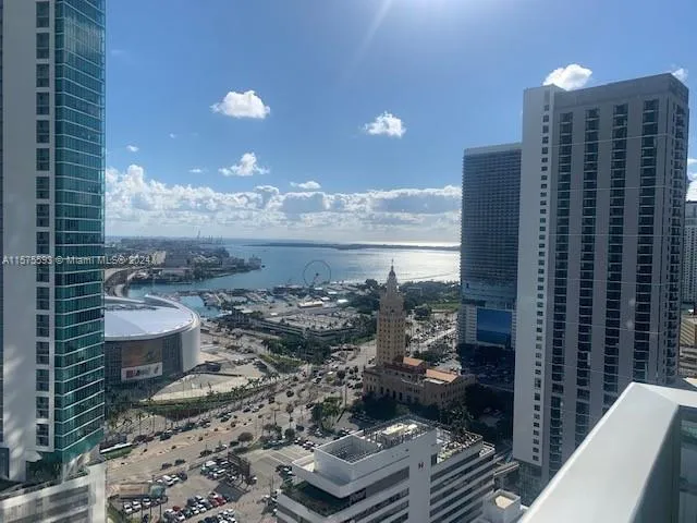 Paramount Miami Worldcenter #2705 image #6