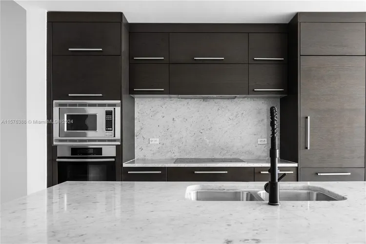 900 Biscayne Bay #3204 image #13