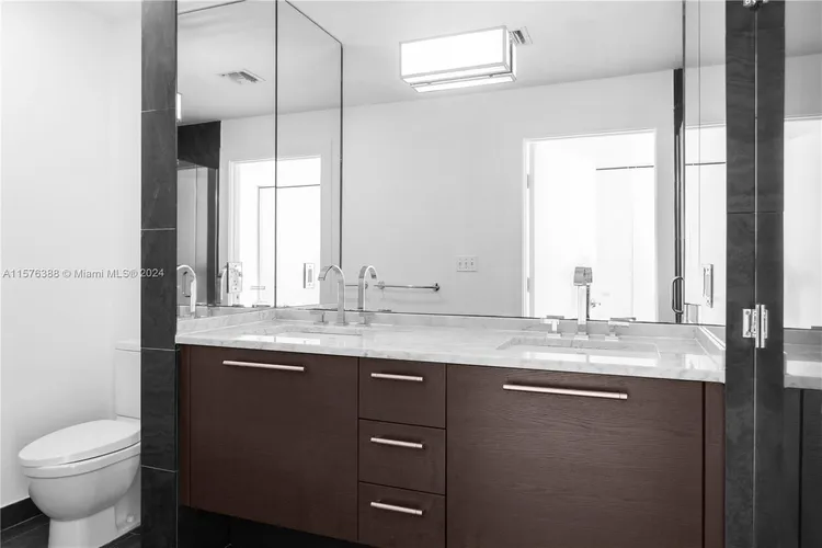900 Biscayne Bay #3204 image #8
